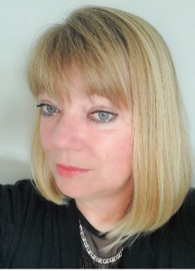 Dr. Carina Fiedeldey-Van Dijk